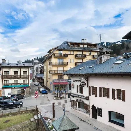 Apartment 3 Ch. Renove, Centre De Megeve, Balcon, Cheminee, Parking, 3 Min Telecabine Chamois - Fr-1-453-178 *